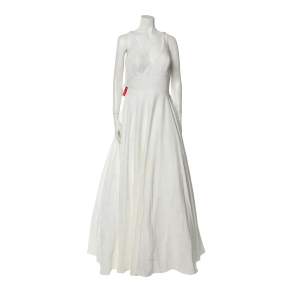 Mac Duggal Gown Size 8 White V-Neck - Picture 5 of 10